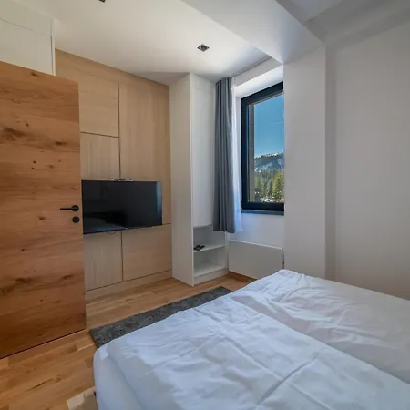 Hotel apartamentowy Lux Zlatni Javor Jahorina