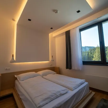 Hotel apartamentowy Lux Zlatni Javor