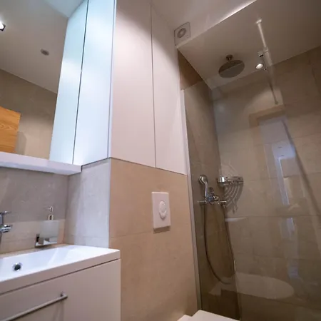 Lux Zlatni Javor Hotel apartamentowy Jahorina